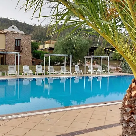 Hotel Cardedu Ξενοδοχείο