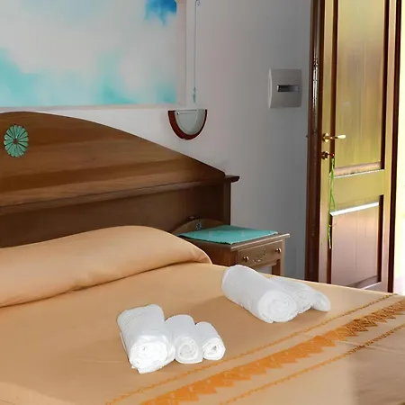فندق Hotel Cardedu 3*