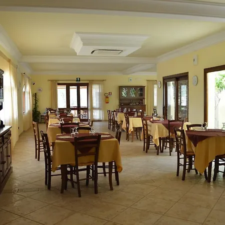 فندق Hotel Cardedu كارديدو