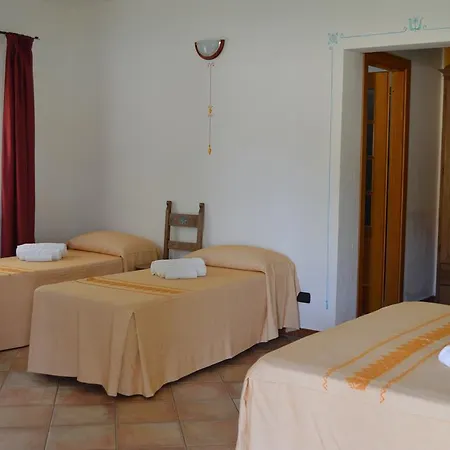 فندق Hotel Cardedu