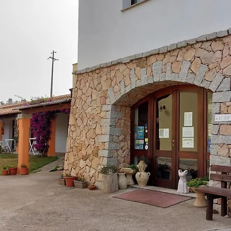 Hotel Cardedu 3* Cardedu