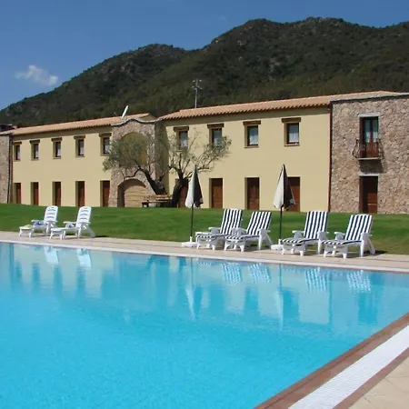 Ξενοδοχείο Hotel Cardedu