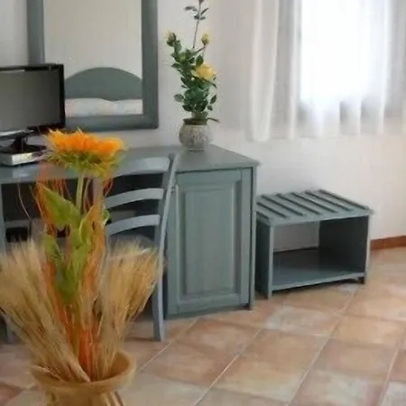 فندق Hotel Cardedu كارديدو
