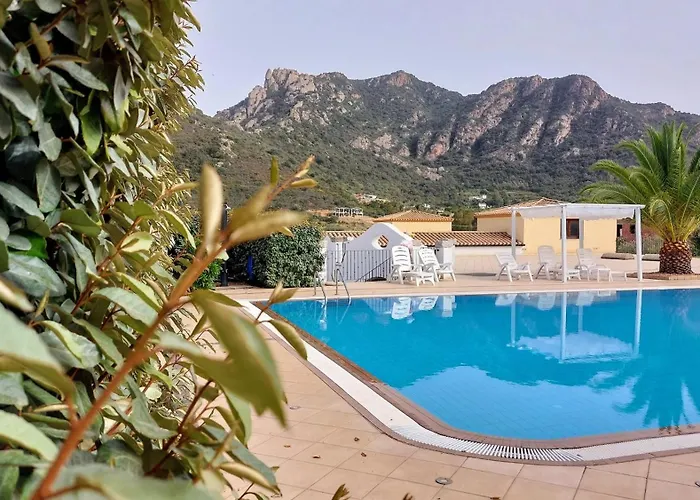 Hotel Cardedu 3* Cardedu